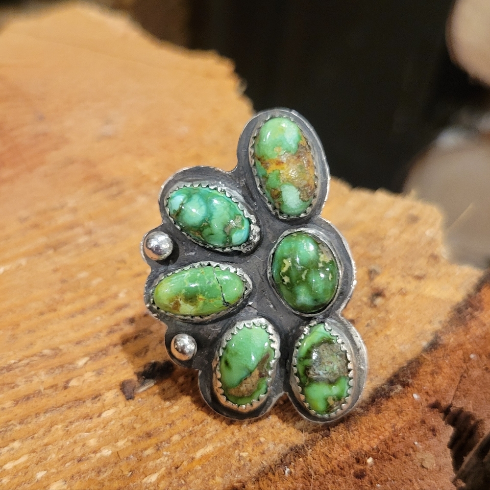 Cluster of Sonoran Turquois Ring / Sterling Silver, Size 9 Handcrafed. 6 Stones.